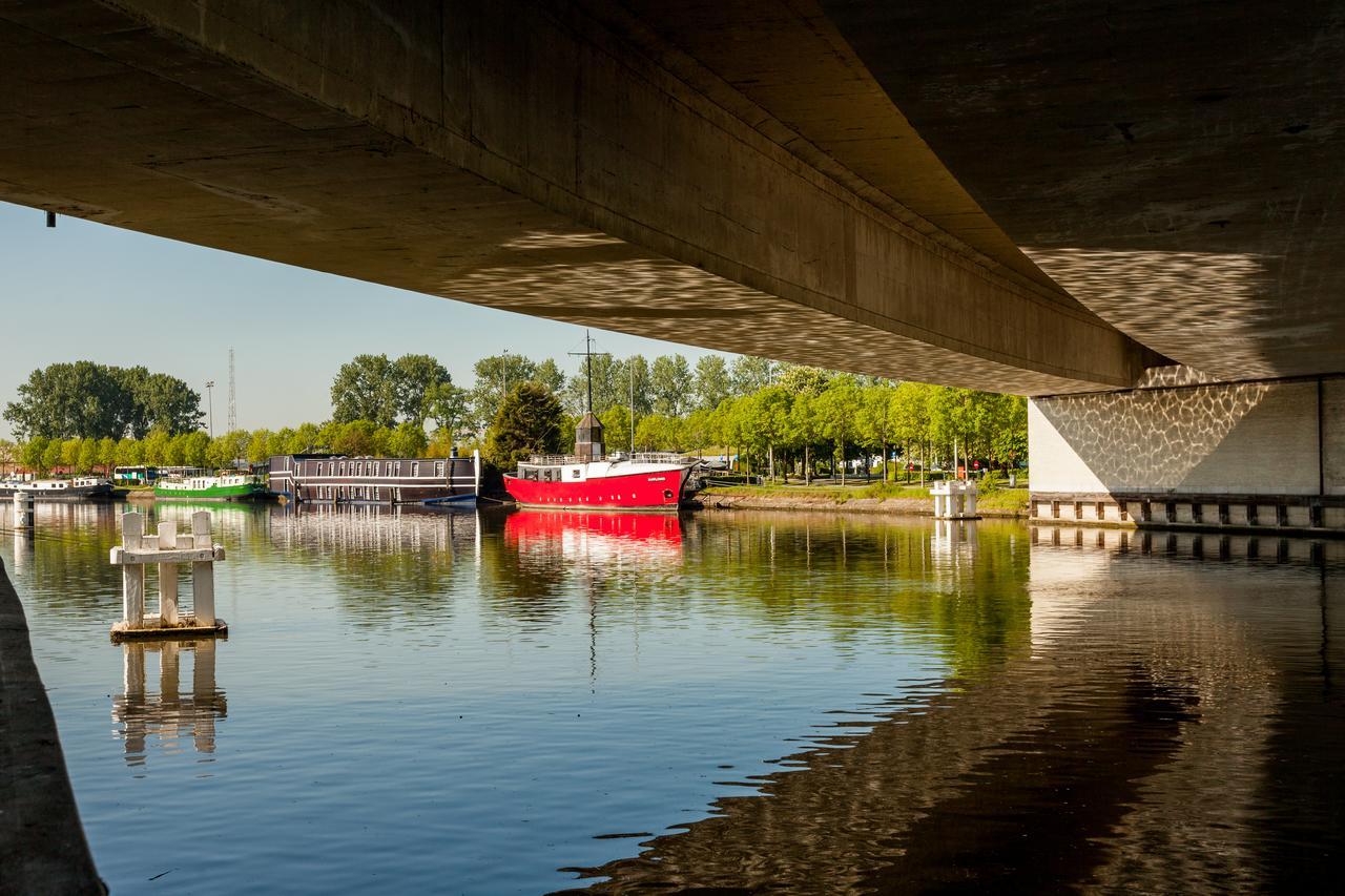 Boat Hotel De Barge Bruggy Exteriér fotografie